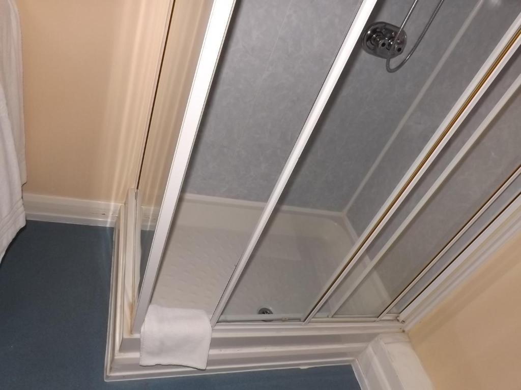 Cottage Guest House هيثرو الغرفة الصورة